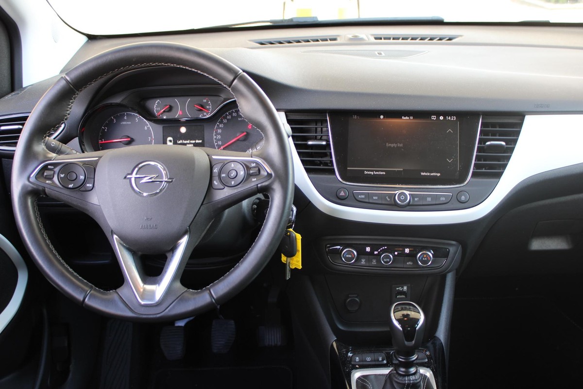 Opel Crossland X
