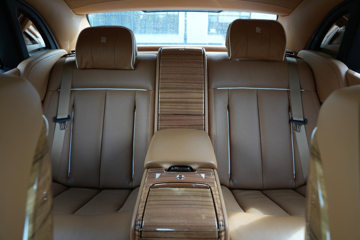 Rolls-Royce Phantom