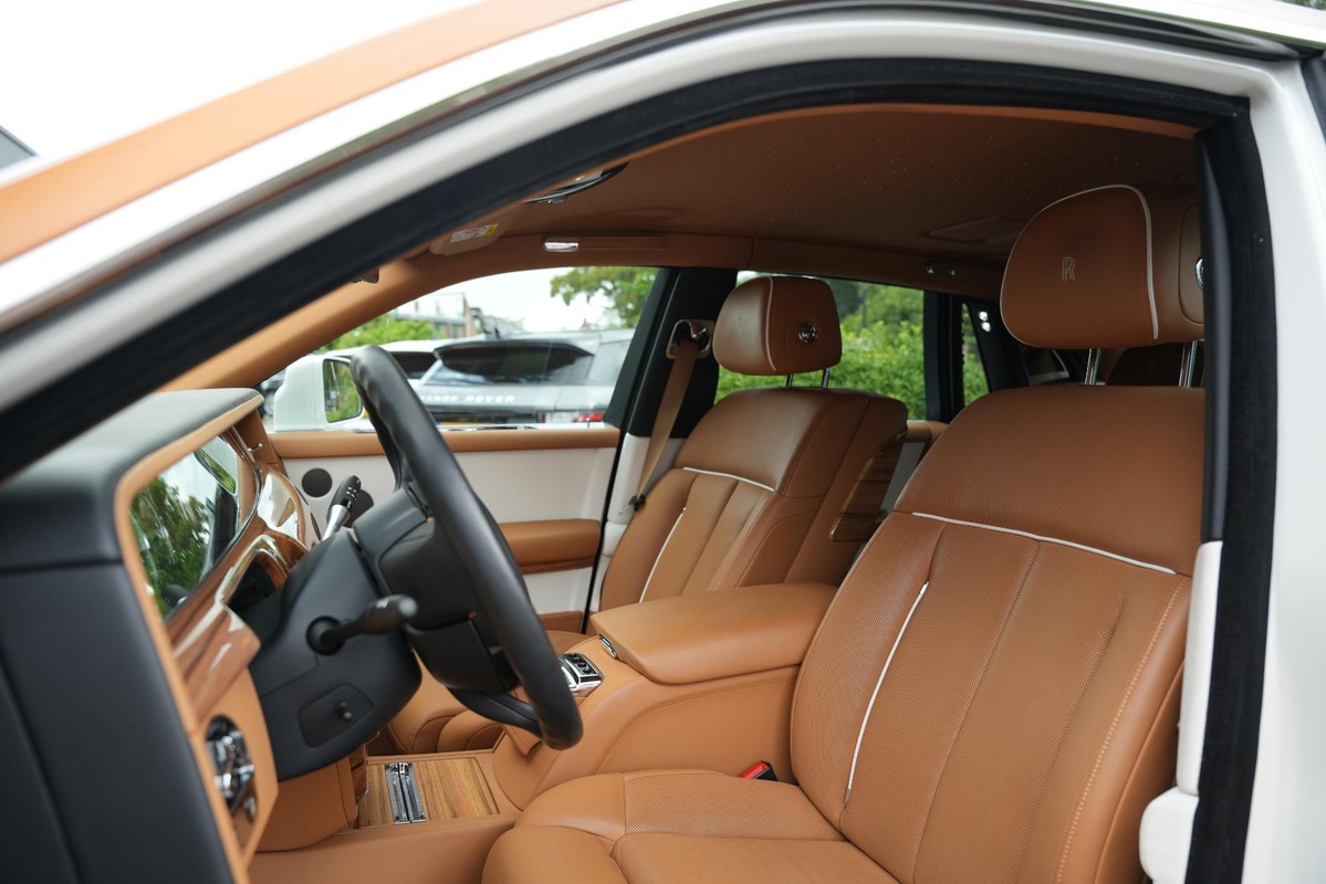 Rolls-Royce Phantom