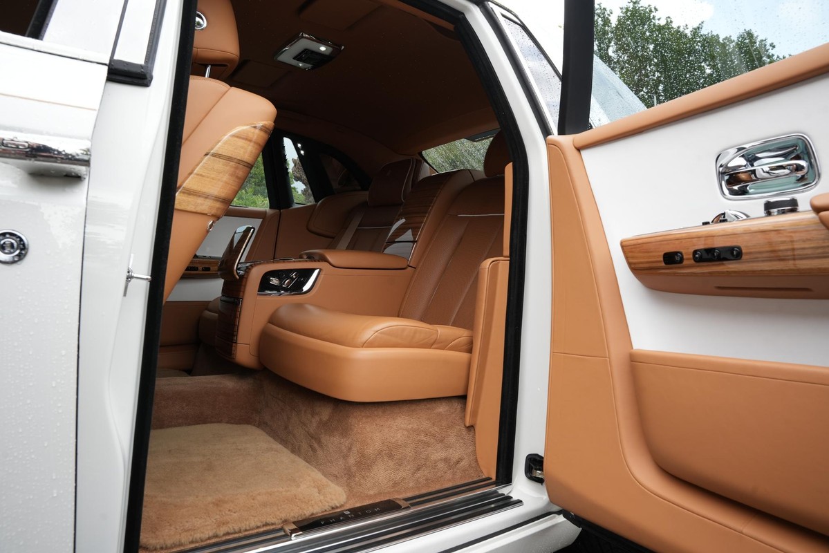 Rolls-Royce Phantom