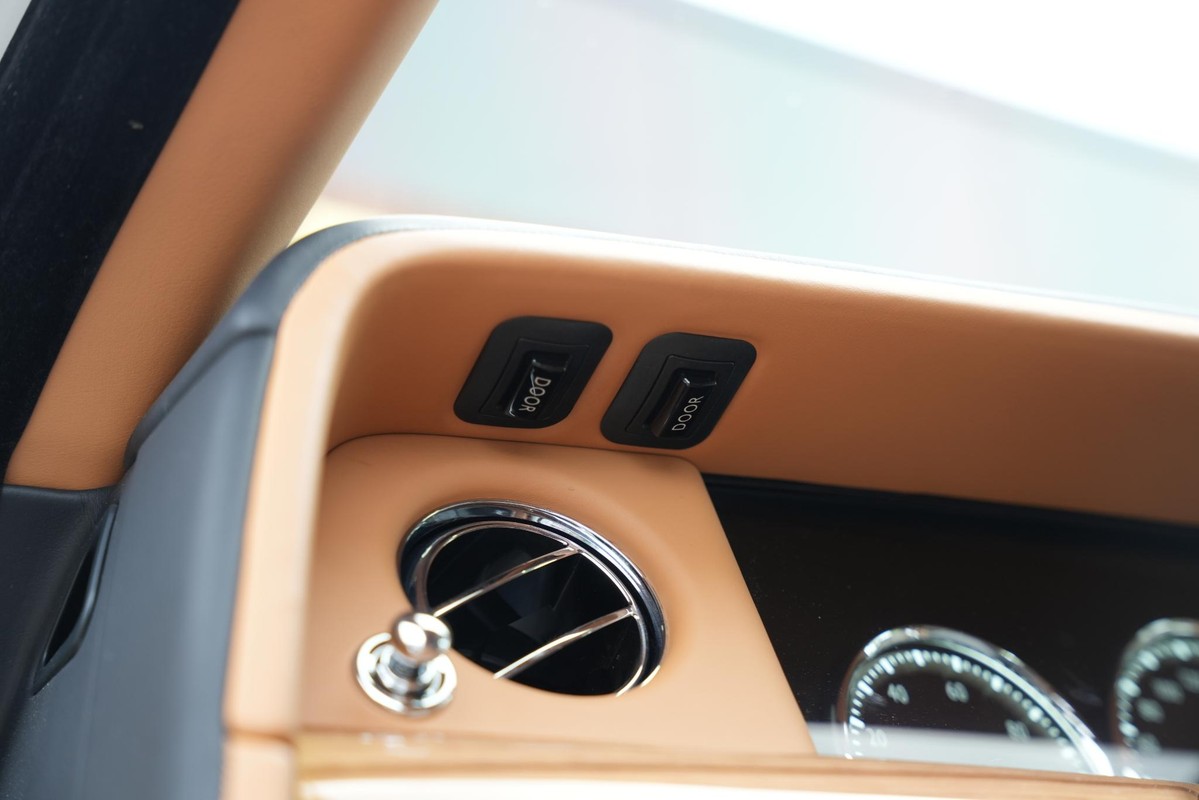 Rolls-Royce Phantom