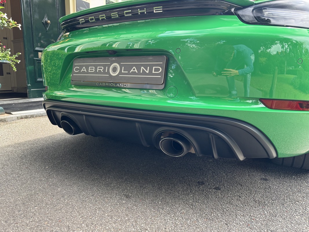 Porsche 718