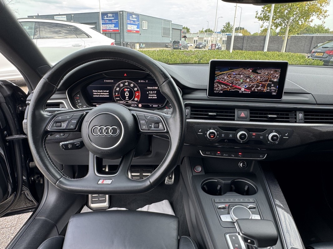 Audi S5