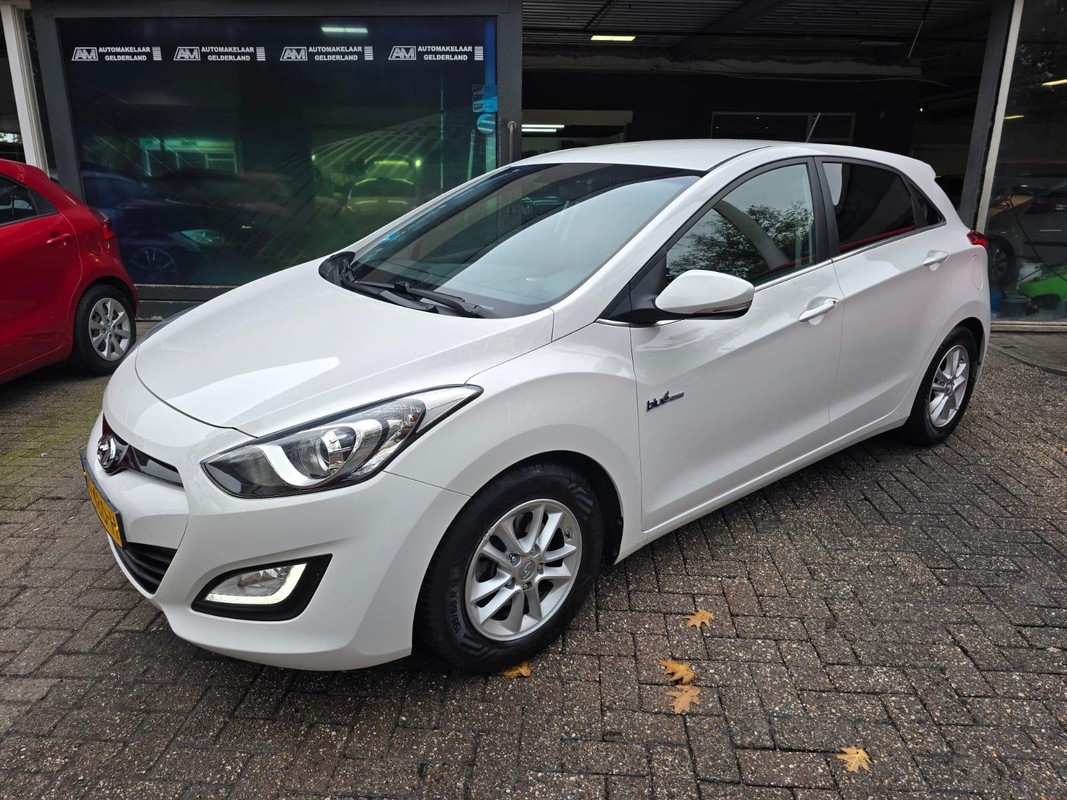 Hyundai i30