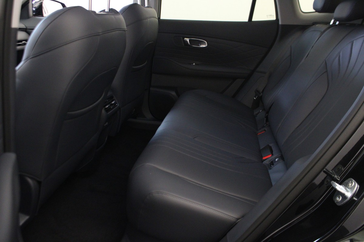 Geely Starray EM-i