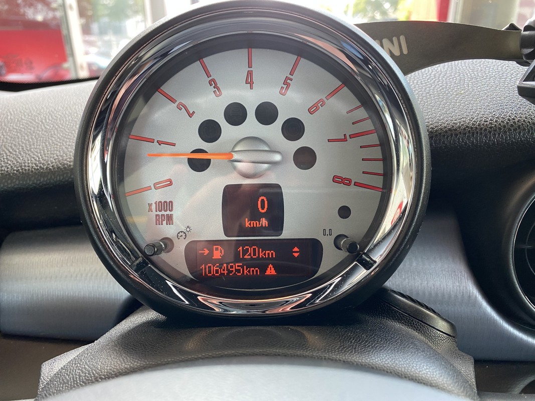 MINI Cooper Cabrio