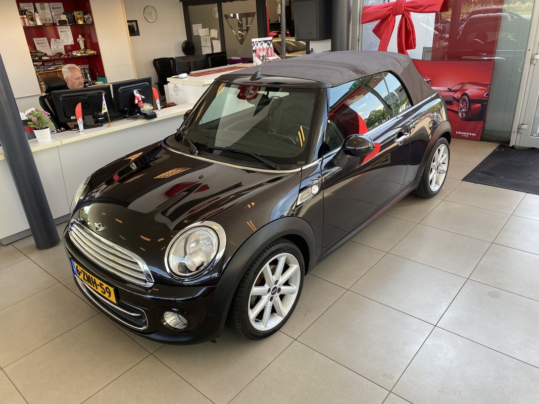 MINI Cooper Cabrio