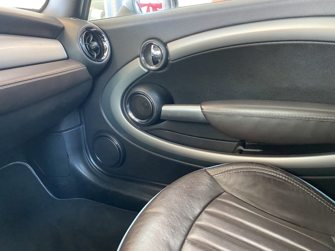 MINI Cooper Cabrio