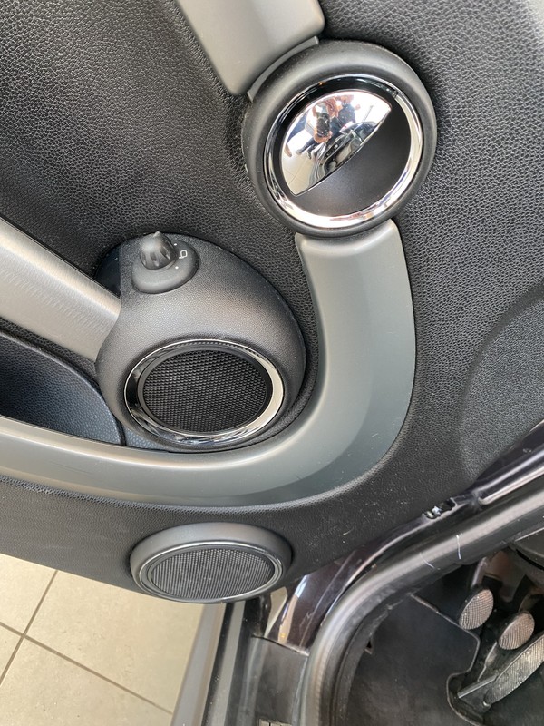 MINI Cooper Cabrio