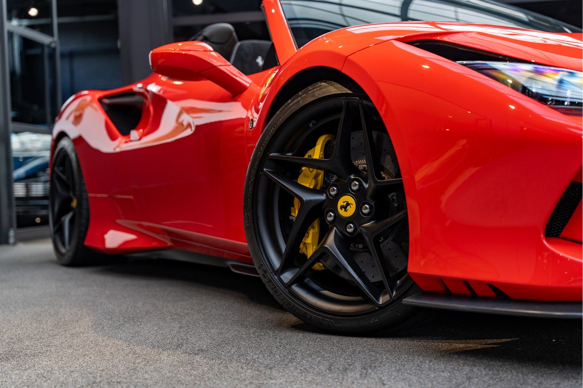 Ferrari F8 Spider