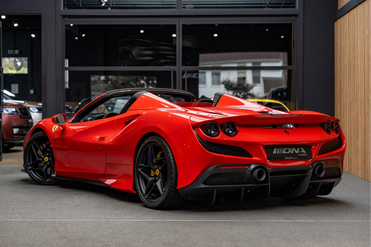 Ferrari F8 Spider