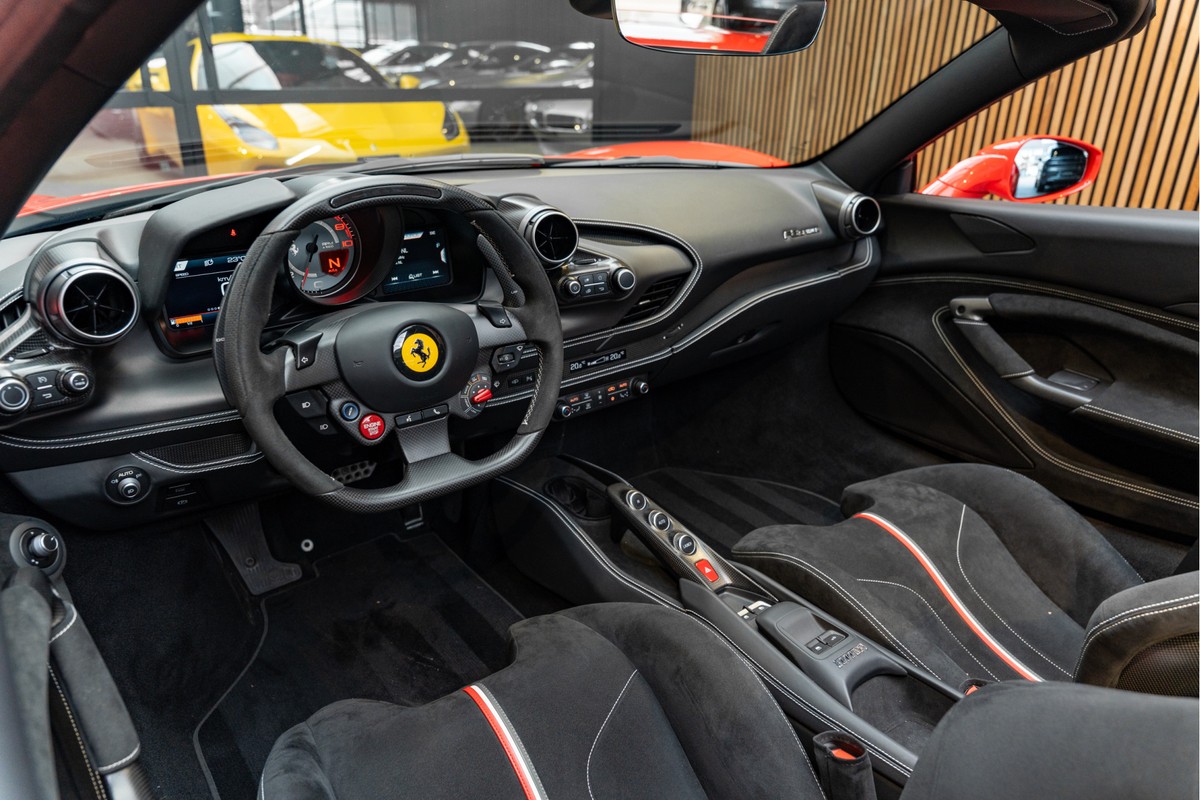 Ferrari F8 Spider