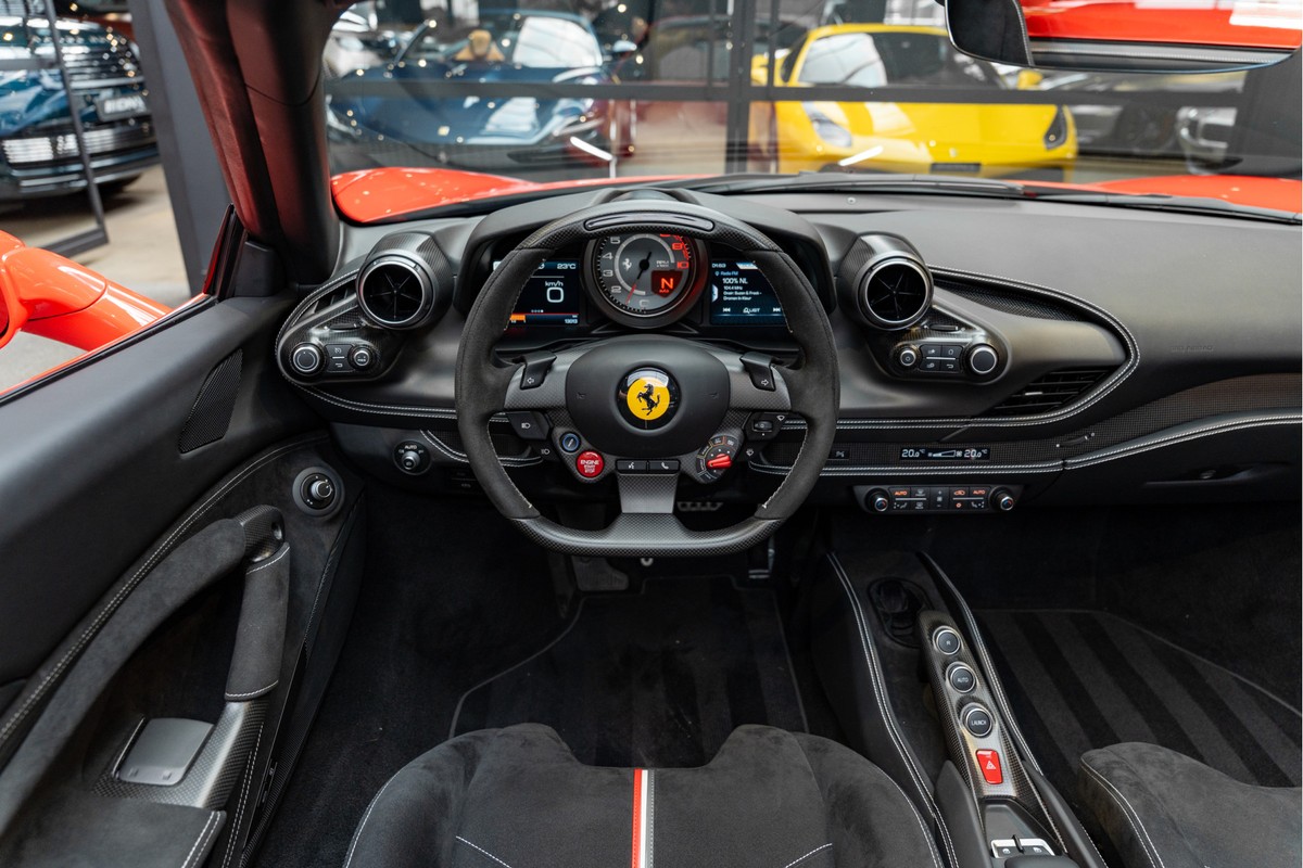 Ferrari F8 Spider