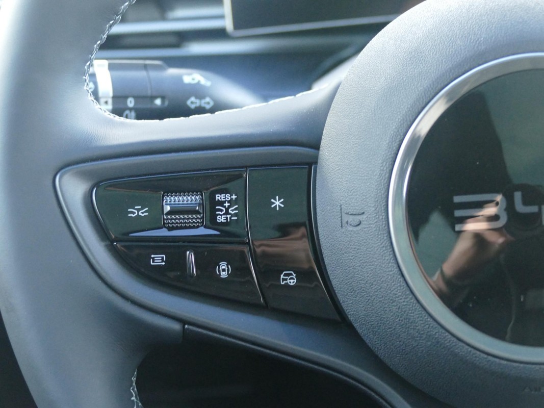 BYD SEAL