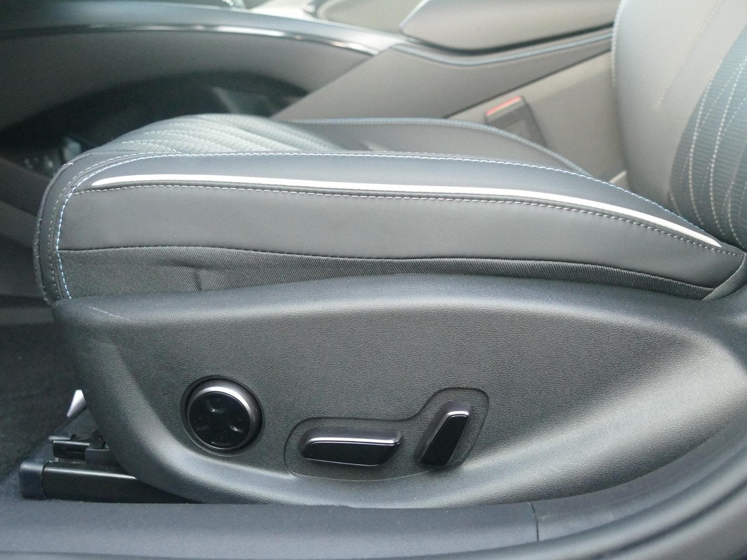 BYD SEAL