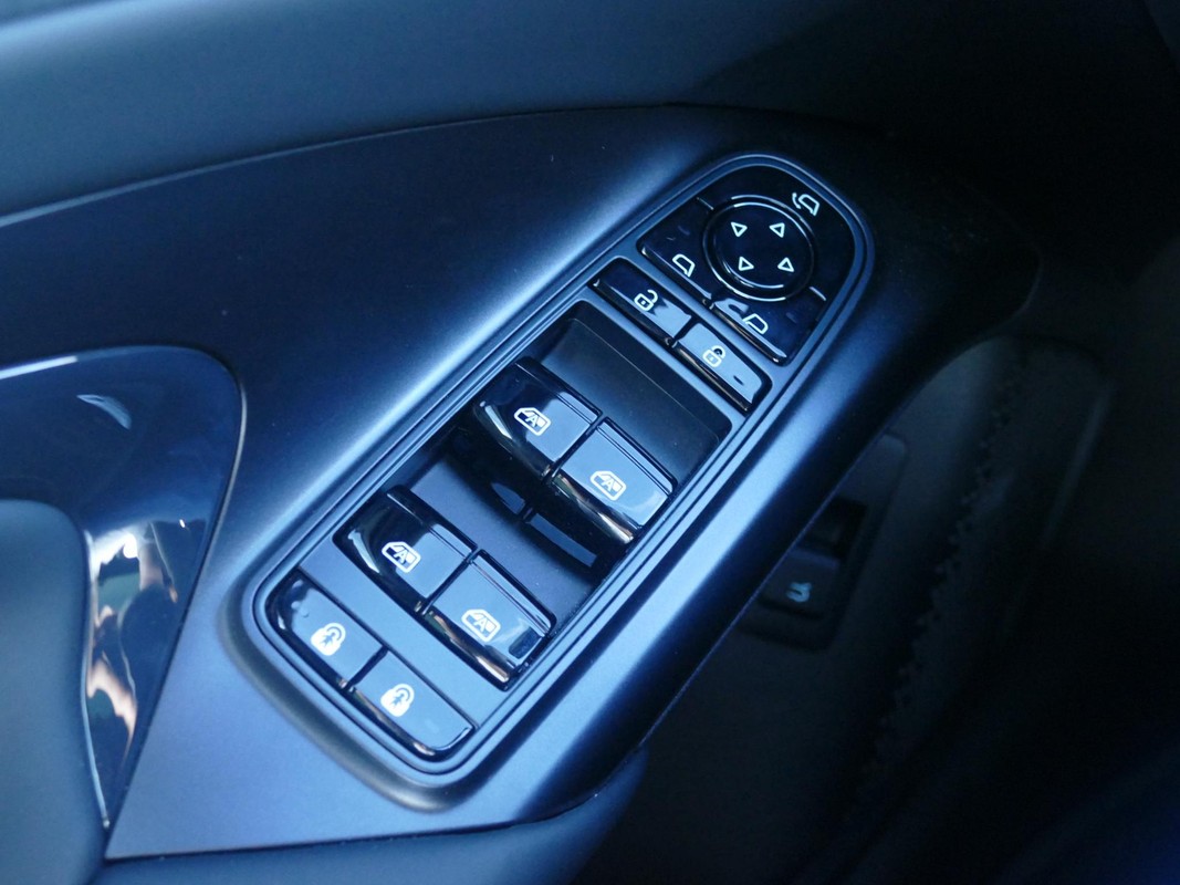 BYD SEAL