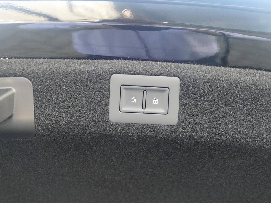 BYD SEAL