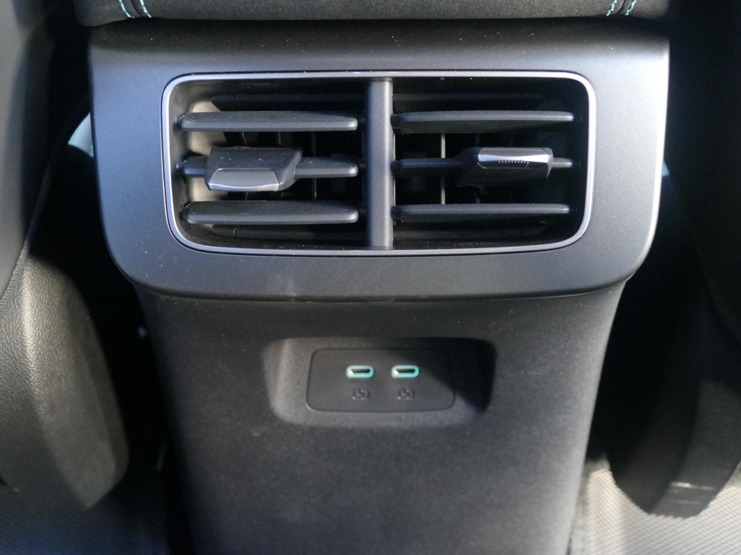 BYD SEAL