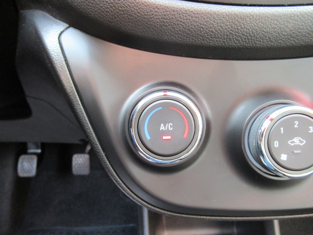 Opel KARL