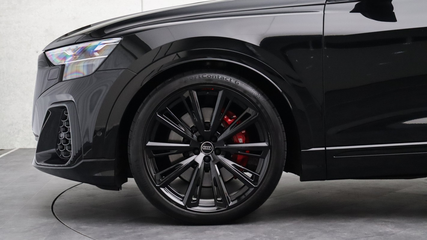 Audi SQ8