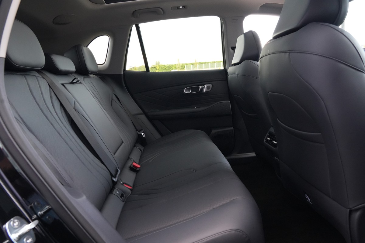 Geely Starray EM-i