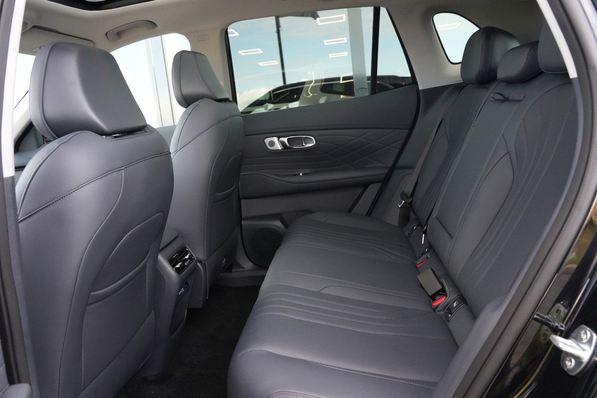 Geely Starray EM-i