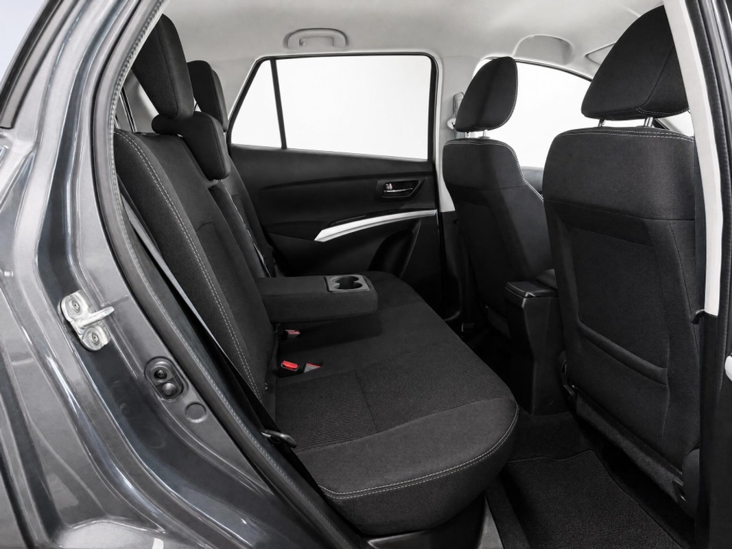 Suzuki S-Cross