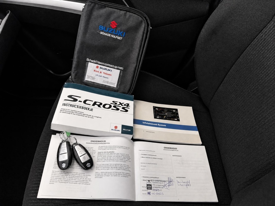 Suzuki S-Cross