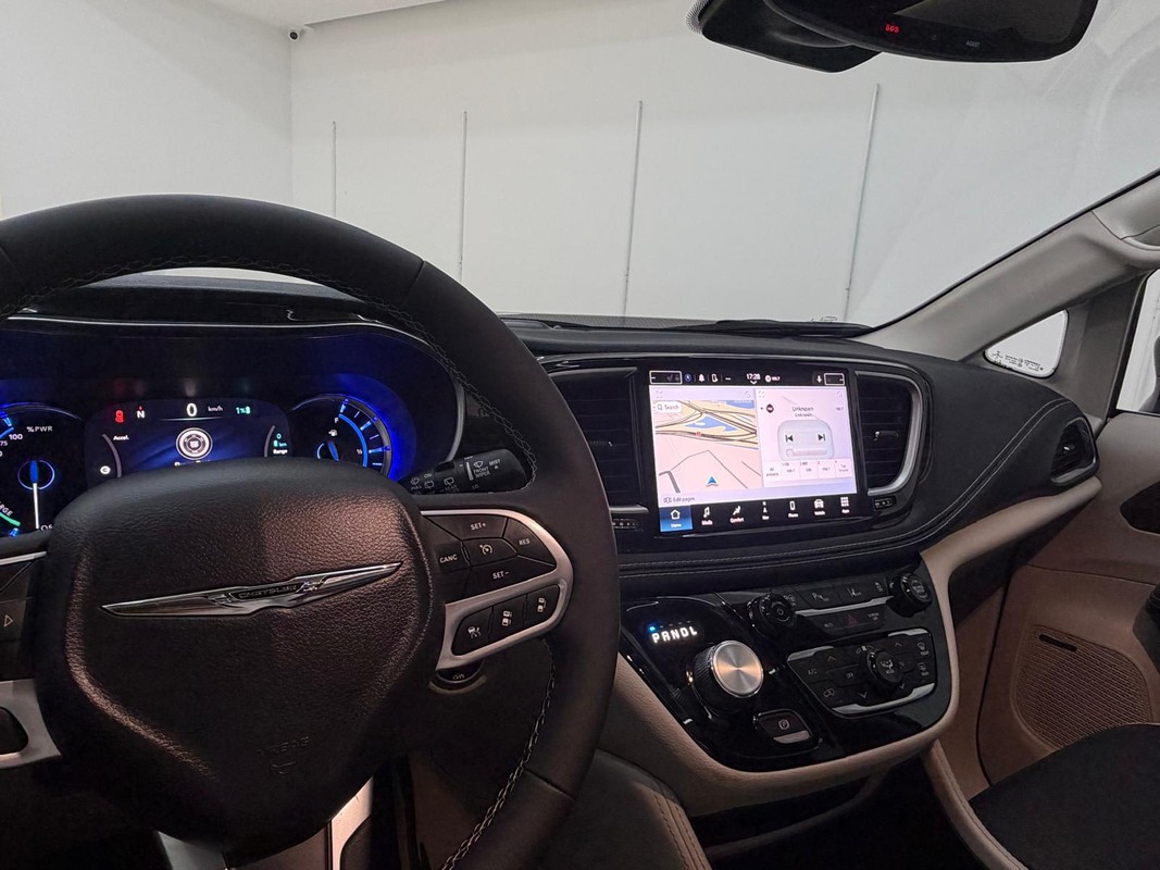 Chrysler Pacifica