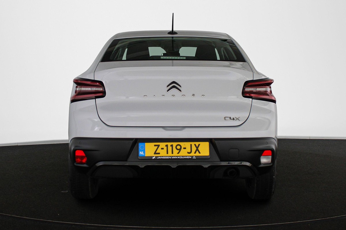 Citroën C4 X