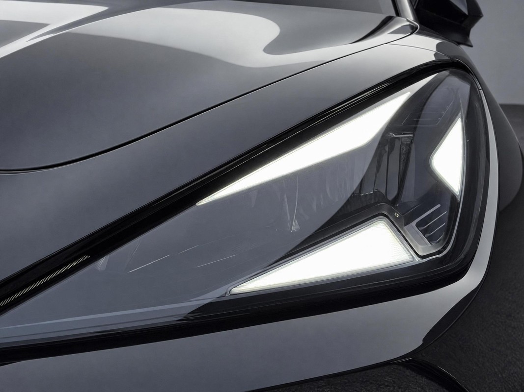 CUPRA Raval