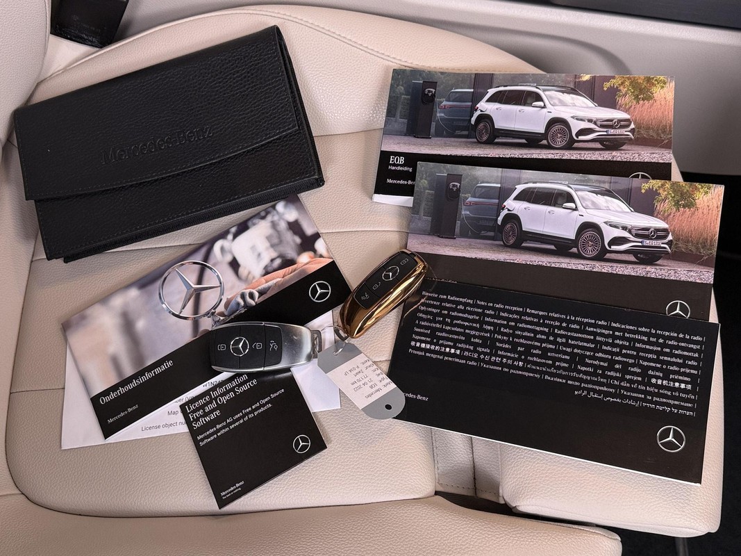 Mercedes-Benz EQB