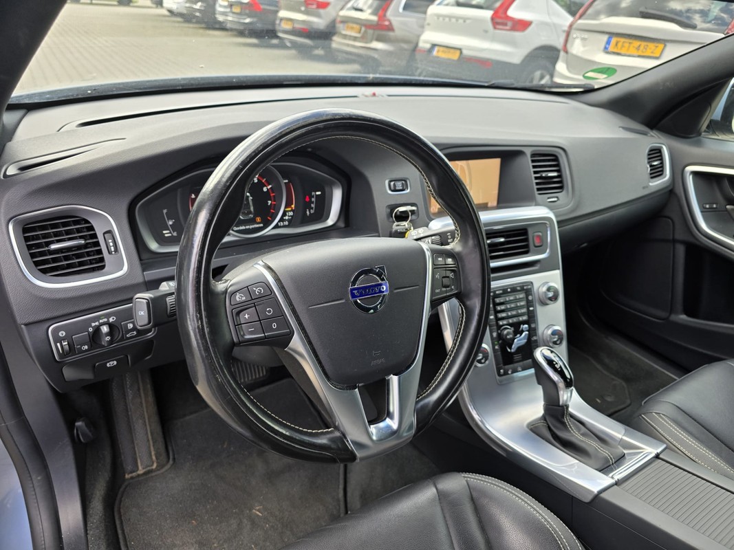 Volvo V60