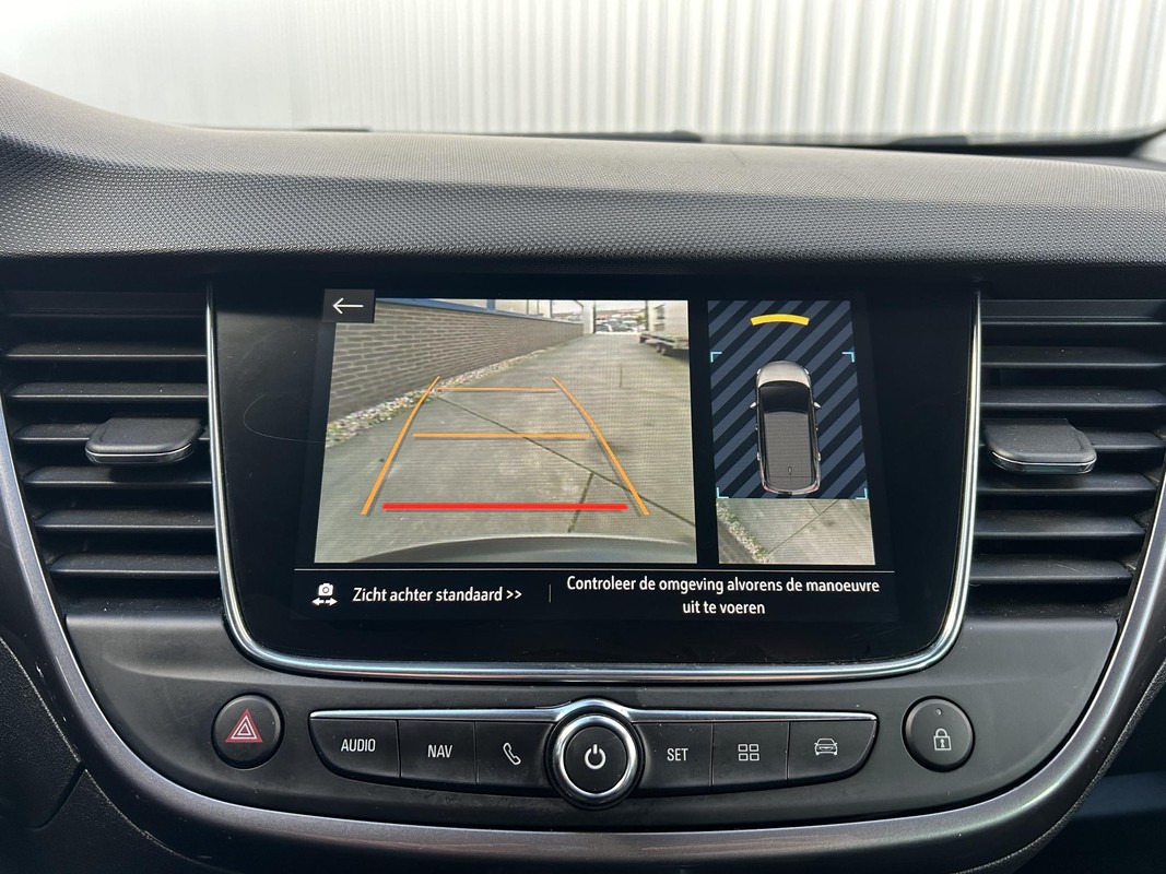 Opel Crossland X