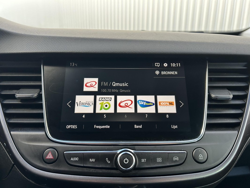 Opel Crossland X