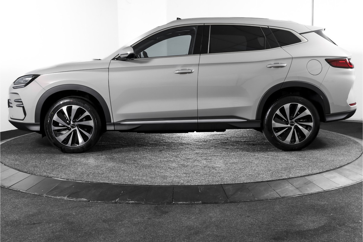 BYD SEAL U