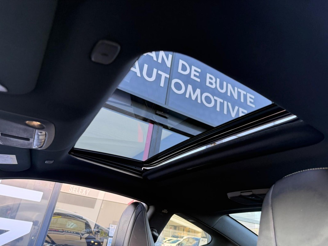 Infiniti Q60