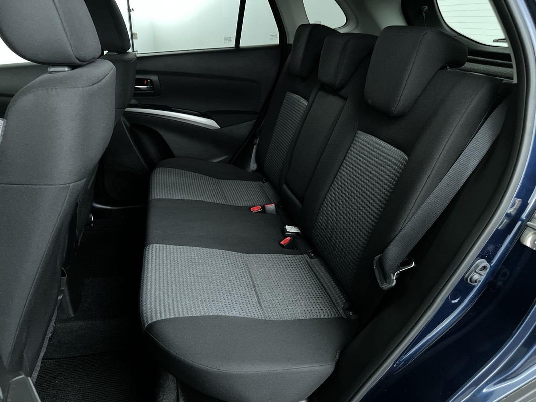 Suzuki S-Cross