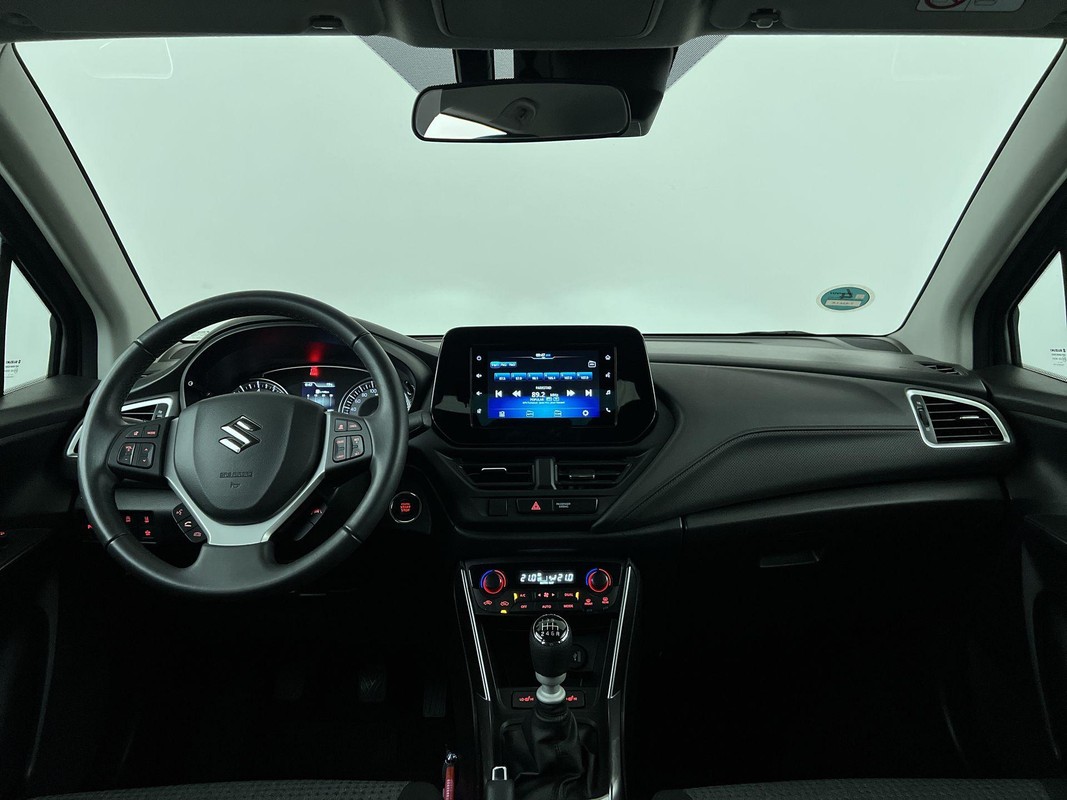 Suzuki S-Cross