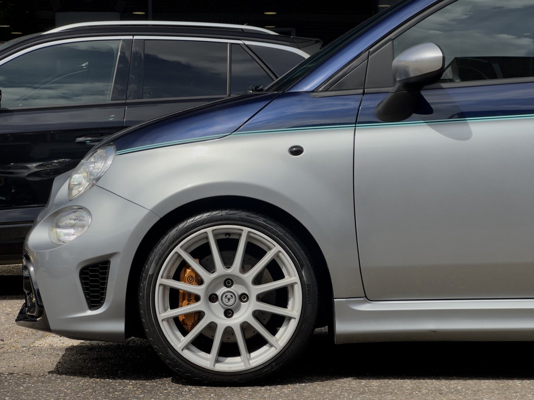 Abarth 695