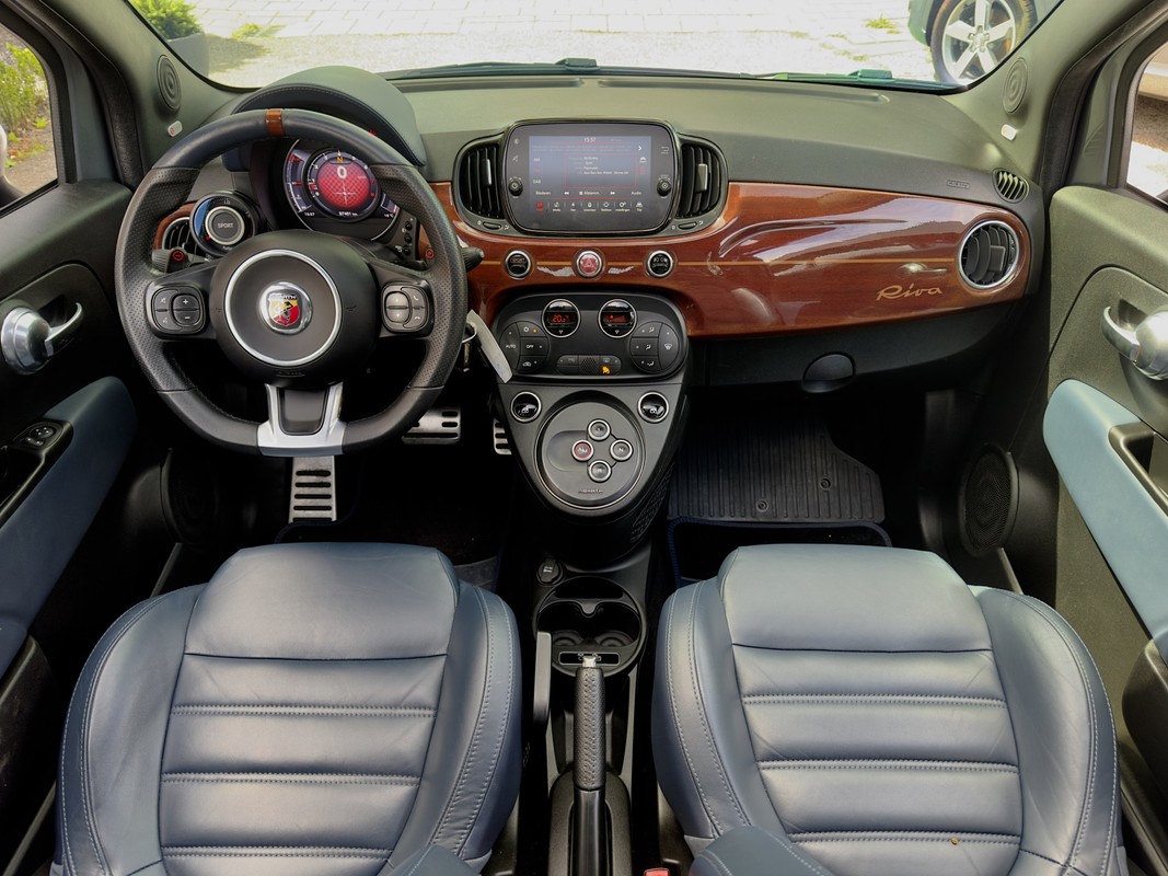 Abarth 695
