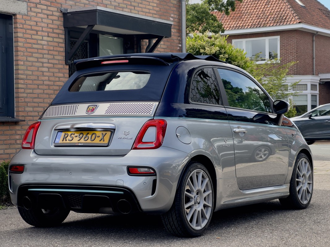 Abarth 695