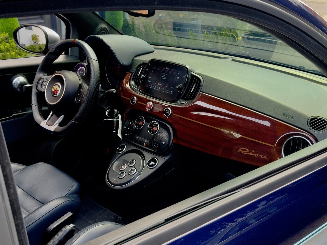 Abarth 695