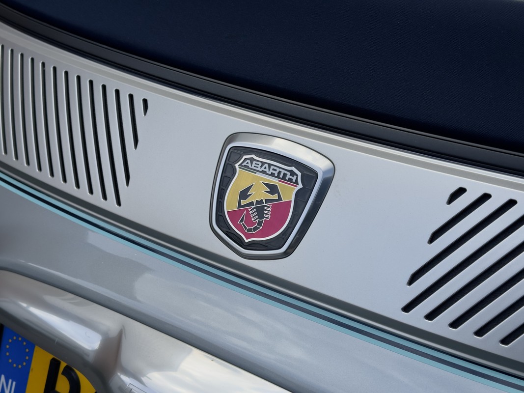 Abarth 695
