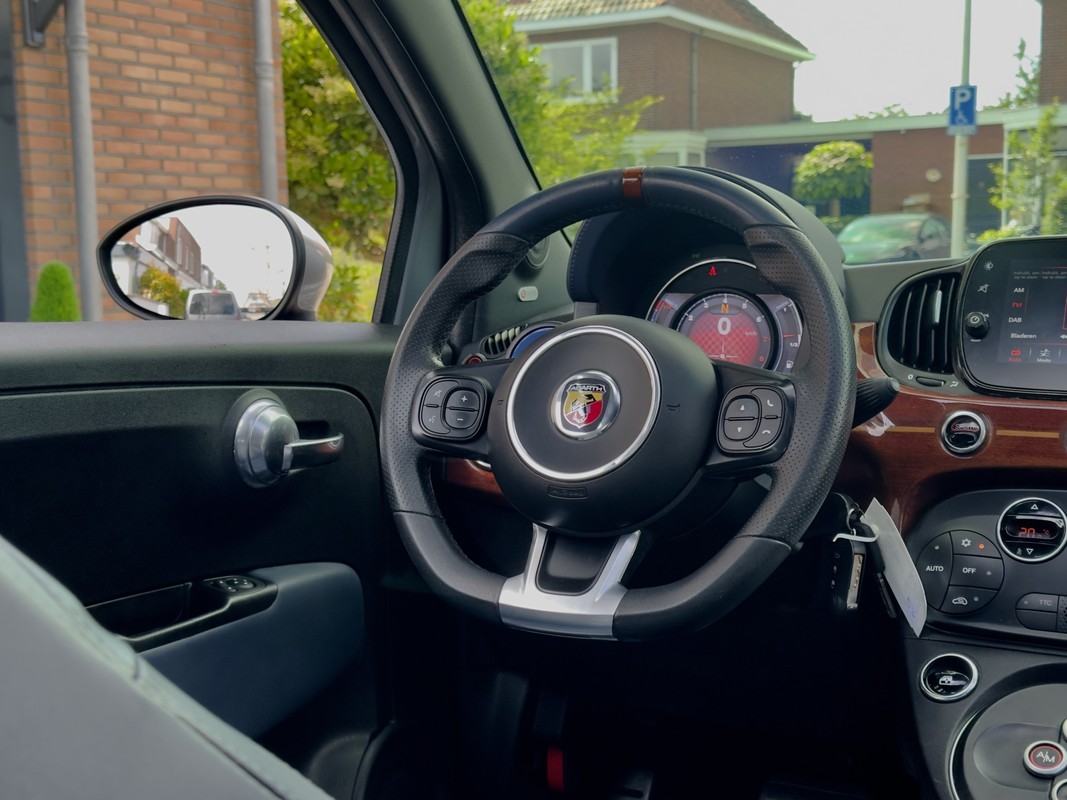 Abarth 695