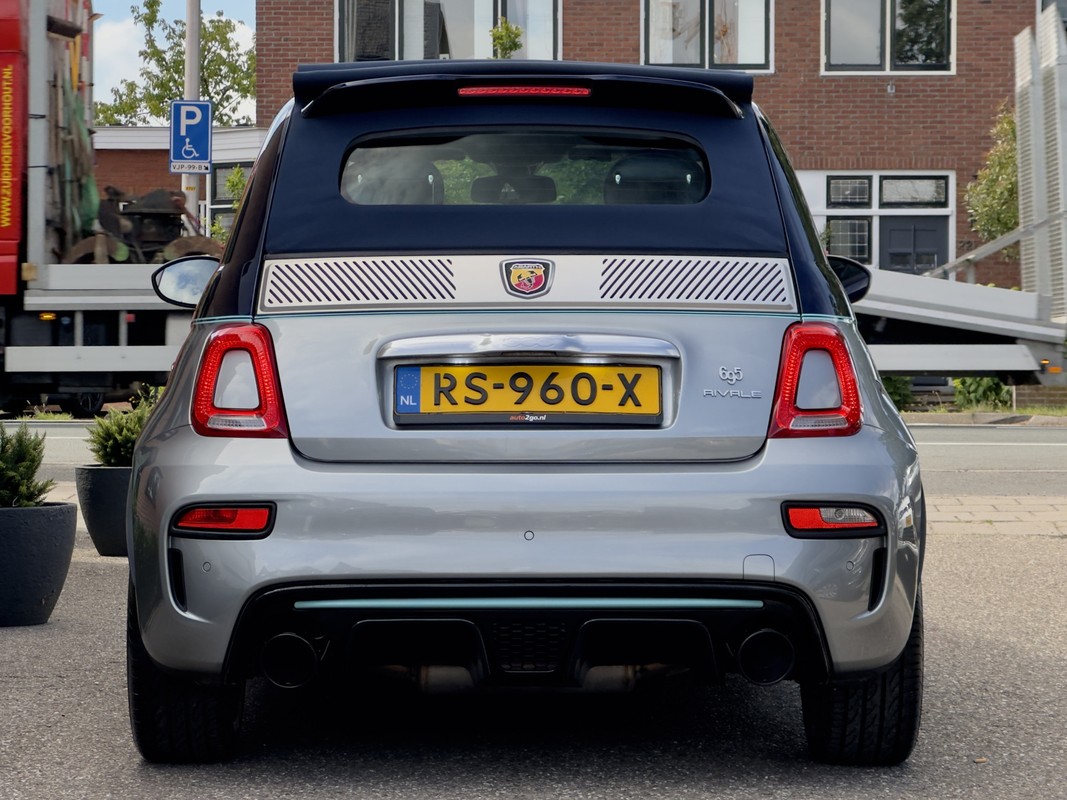 Abarth 695