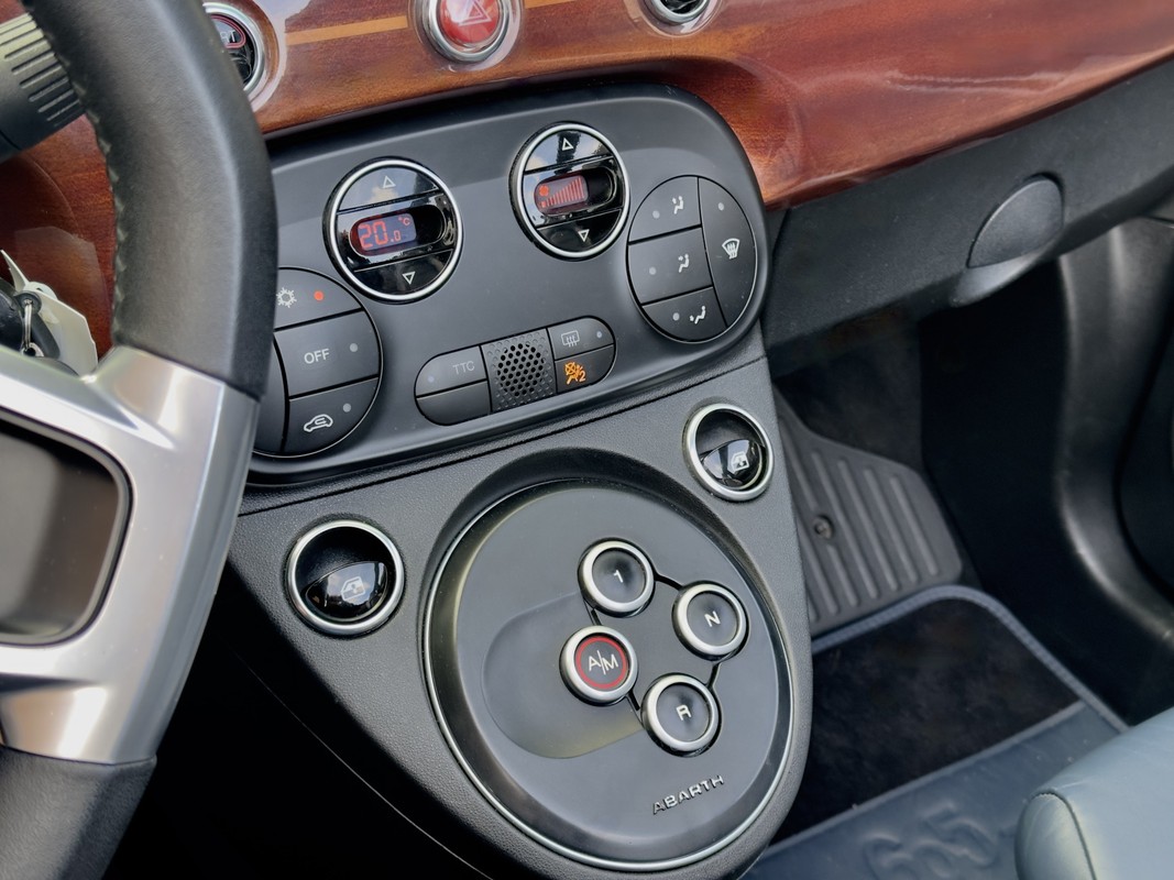 Abarth 695
