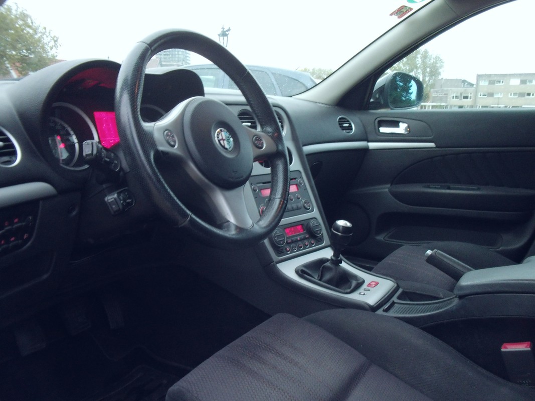 Alfa Romeo 159
