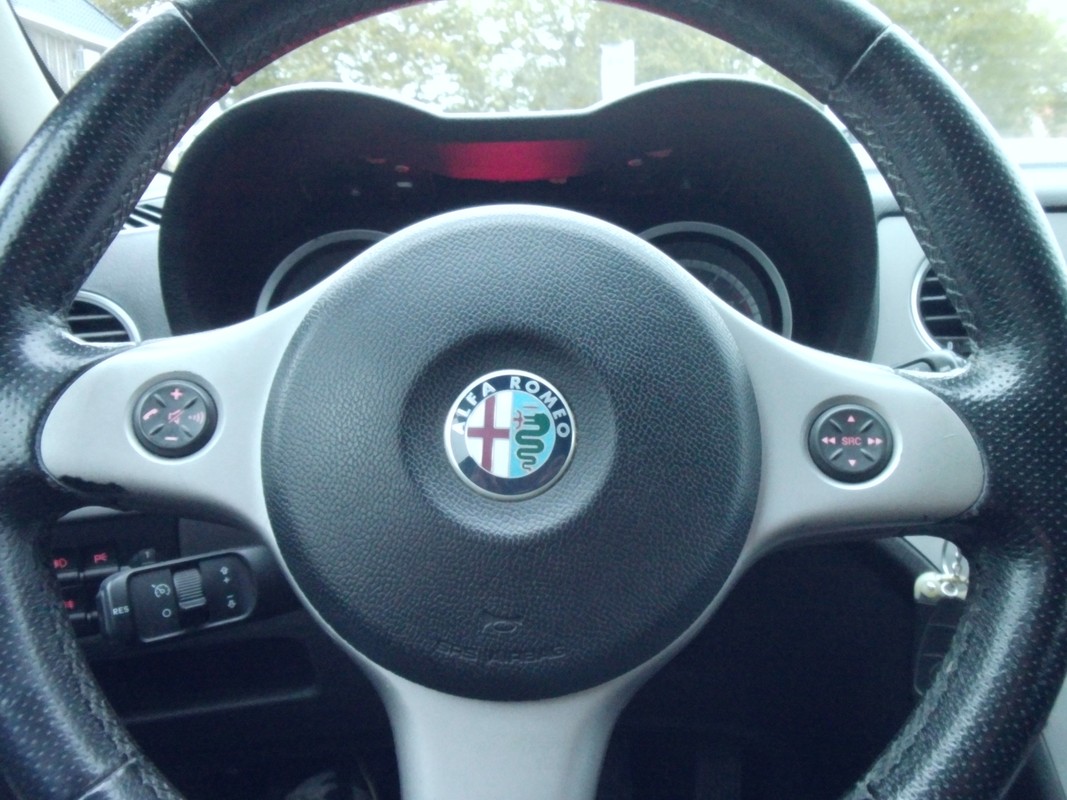 Alfa Romeo 159