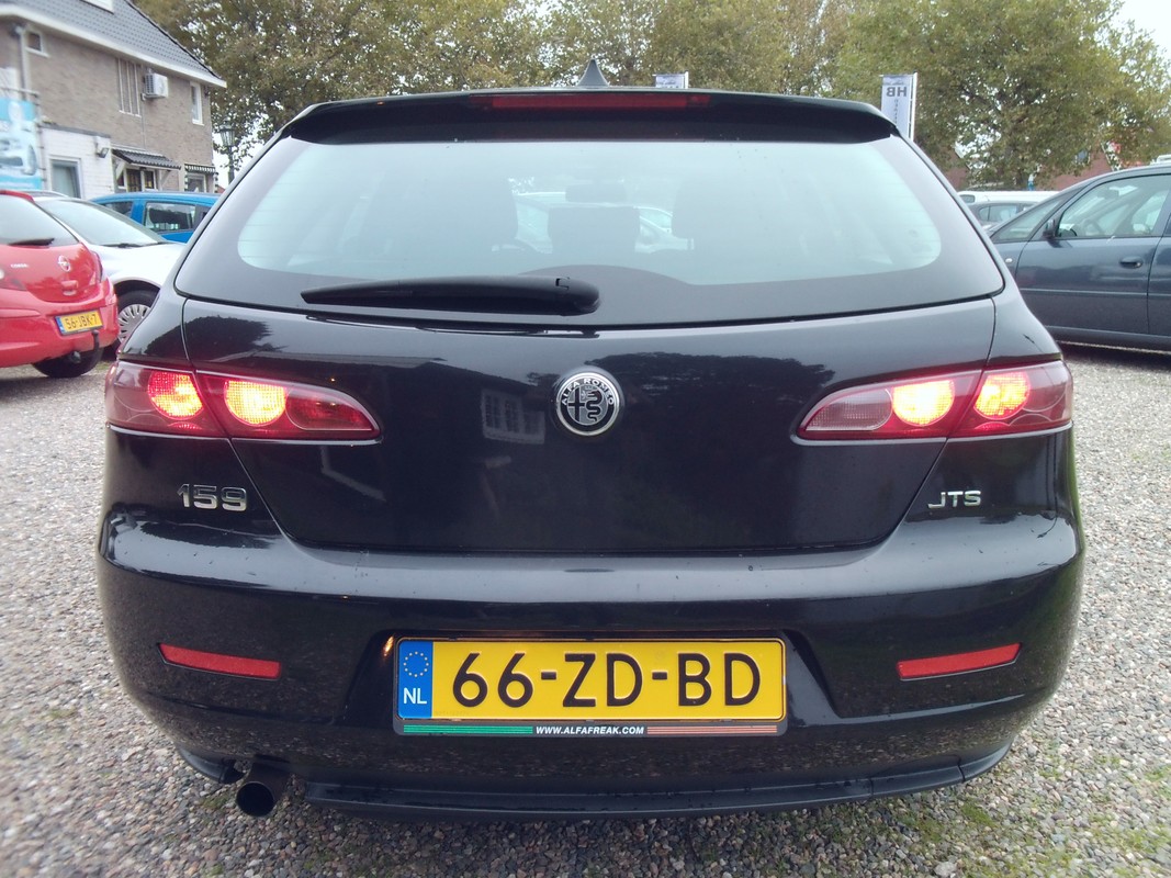 Alfa Romeo 159